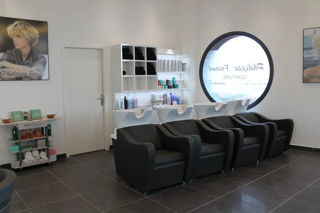 Espace shampoing du salon Philippe Friaud Coiffure E.Leclerc à Saint-Doulchard